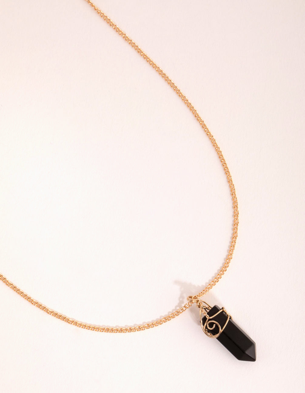 Curled Wrap Shard Necklace